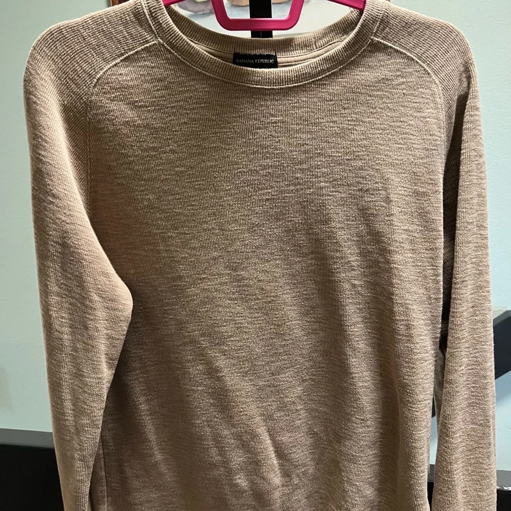 Banana Republic Men's Tan Long Sleeve Sweater #235